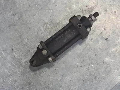 Hydraulic/ Pneumatic Cylinder