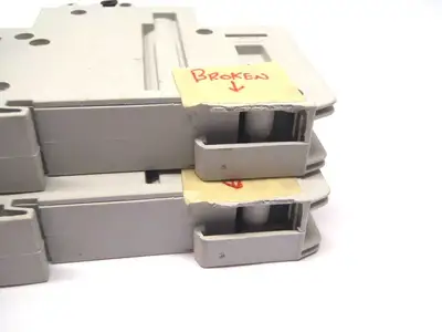 USED COOPER BUSSMAN CIRCUIT BREAKER 600V 30A CC CLASS FUSES