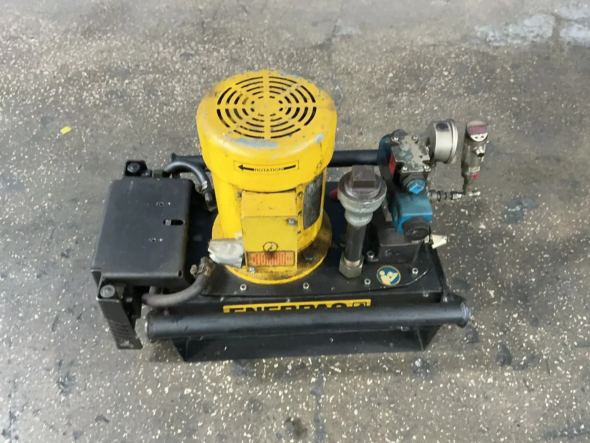 Used ENERPAC ZW4210LJH Pumps Ohio US | HGR 24 #1304150
