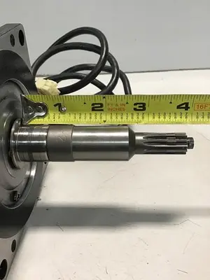 USED YASKAWA SGMP-08AWYR41