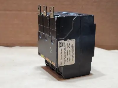 40 Amp 3 Pole 600 Volts Circuit Breaker