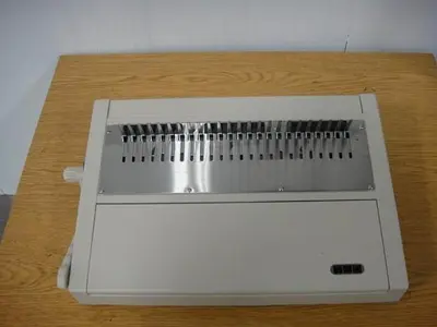 USED TAH HSIN INDUSTRIAL CORP. 240HB