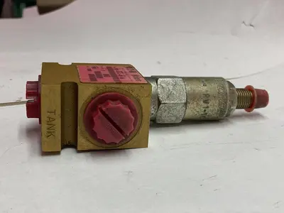 New | in-Stock VICKERS RV1-10-S-8T-18 Pump & Valve Parts Ohio US | Surplus Asset Holdings #1242452