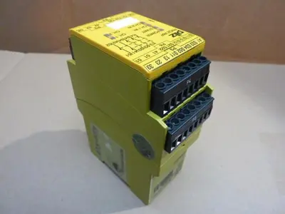USED PILZ PNOZX8P24VDC3N/O2N/C2SO