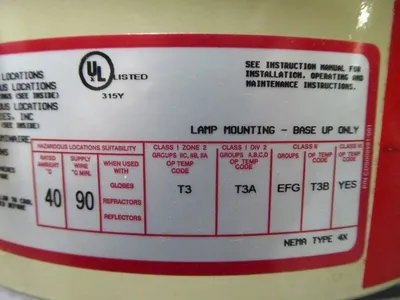 Thomas & Betts DH010H040-TGL-L4E Hazlux 3 Lighting Assembly New NIB