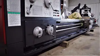 New YUWE CW61100B 42" x 200" Heavy Duty Lathe