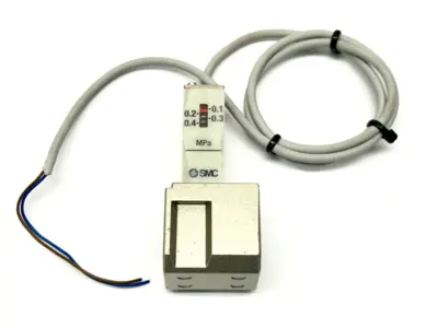 Used SMC IS10E-30N03-L Pressure Switches Michigan US | Maverick Industrial Sales #1493889