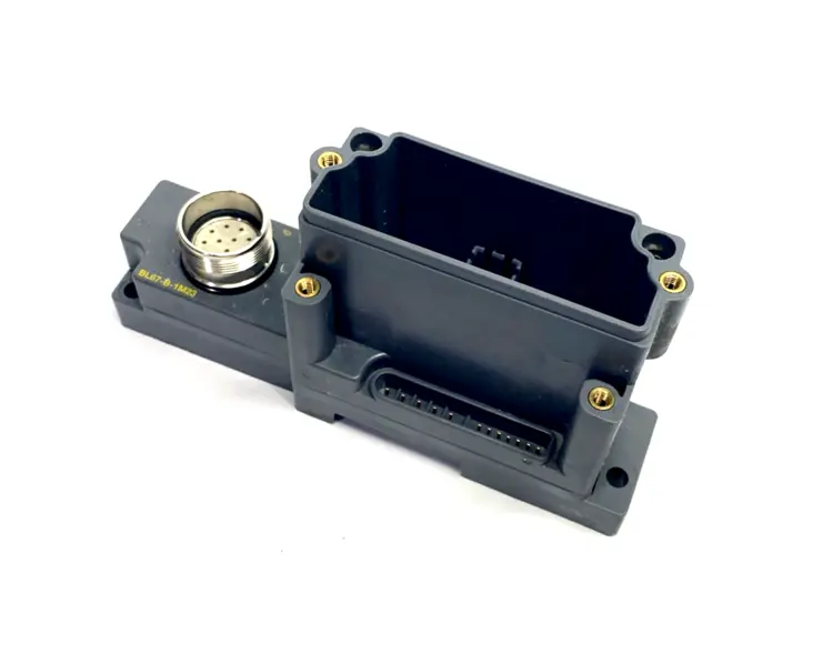 Used Turck BL67-B-1M23-12, BL67-B-1M23, 6827213 PLC Input & Output Michigan US | Maverick Industrial Sales #1489342
