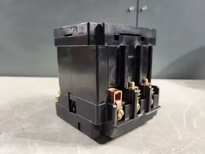 USED SQUARE D 8536SD01V02