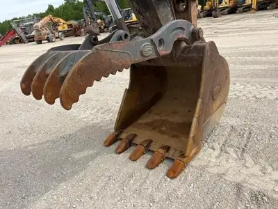 Used 2012 DEERE 225D LC Crawler Excavators North Carolina US | Southeastern Equipment Corp #1467700