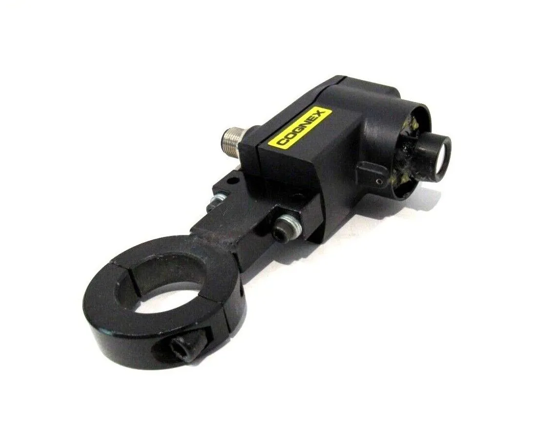 USED COGNEX 821-0069-1R VISION SENSOR 825-0182-1R CHECKER 4G7 82100691R