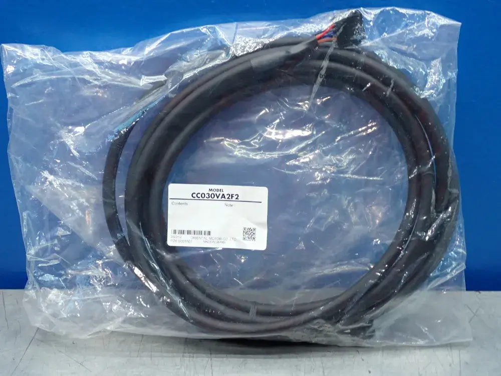 NEW ORIENTALMOTOR CC030VA2F2