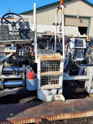 USED 2005 CEDARAPIDS CR361