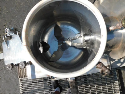 USED BAKER PERKINS GRANULATOR 24 LITER