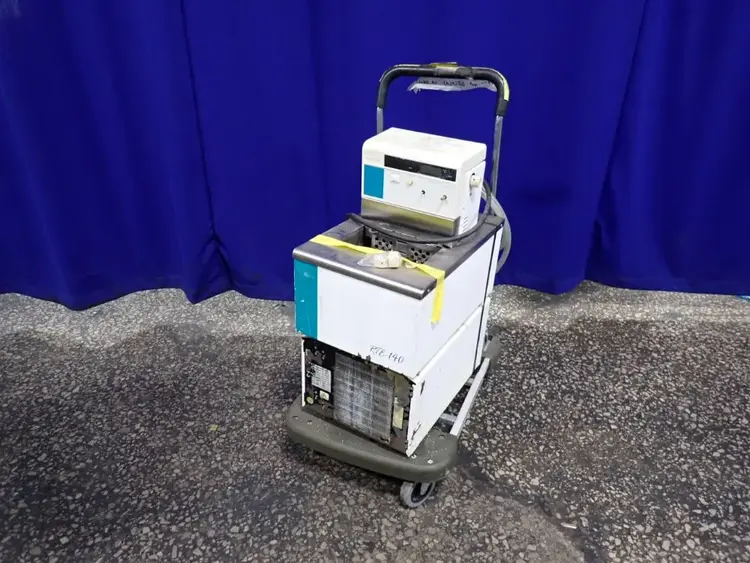 Used NESLAB INSTRUMENTS INC RTE140 Misc Plastics Equipment Ohio US | HGR 24 #912570