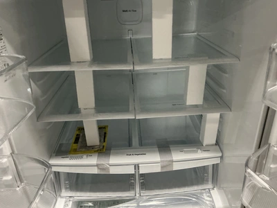 USED LG LFCS22520S