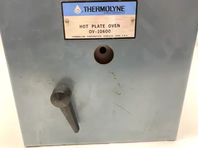 Used THERMOLYNE HOT PLATE OVEN DOES NOT SEAL PROPERLY Seals & Gaskets | Maverick Industrial Sales #1102292