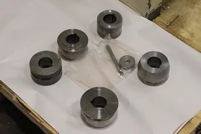 ROPER WHITNEY (PEXTO) MODEL 3617-C  Power Beading (Combination) Machine
