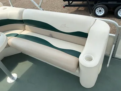 Used 2001 BENNINGTON 227 FS Boats (Misc) Michigan US | Miedema Asset Management Group #1321235