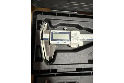 Used _UNKNOWN_ _UNKNOWN_ Digital Calipers Utah US | KD Auctions #1549437