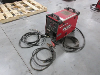 Used LINCOLN ELECTRIC POWER WAVE C300 WELDER Mig Welders Minnesota US | Machinesused.com #1418313