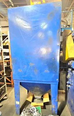 USED 2004 VIKING CORPORATION 300J
