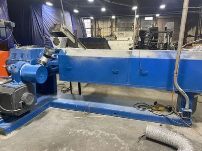 4.5″ Sterling 30:1 Vented Extruder