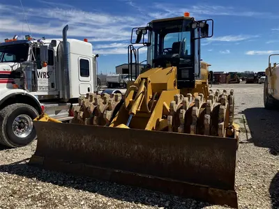 USED 2014 Caterpillar 815F2