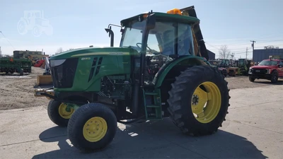 USED 2014 JOHN DEERE 6105D