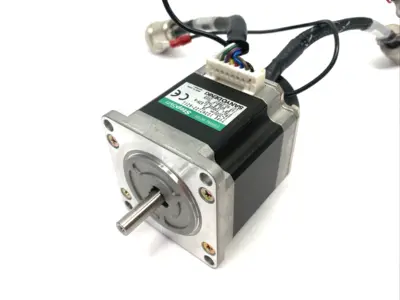 Used Sanyo Denki Step-Syn Stepping Motor 1.8º Step IP40 2A 12-200V D.C. Motors Michigan US | Maverick Industrial Sales #1395555