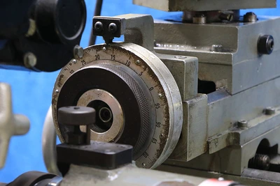 USED 1988 Hybco 1900, 2100SB MTR'D REL. FIXTURE, COMPARATOR