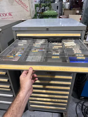 LISTA 15 Drawer Other | GMT (5)