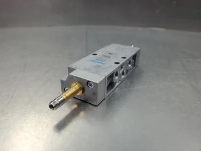 FESTO JMFH-5-1/8 (8820 HN58) Solenoid Valve Module. 6B-3