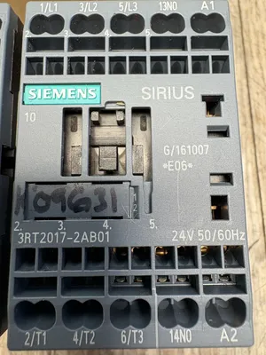Siemens 3RT2017-2AB01 3RH2131-2BB40 Electrical/PLC/Automation | ESS Industrial Equipment Sales (8)