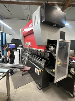 Used 2016 AMADA HDS 8025NT Press Brakes Illinois US | Revelation Machinery #1321846