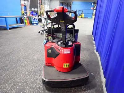 USED THE RAYMOND CORPORATION 8410