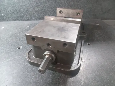 USED KURT D60