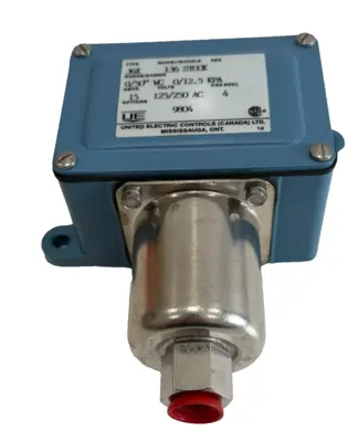 NEW UNITED ELECTRIC J6X 136 STOCK PRESSURE SWITCH 15AMPS J6X136