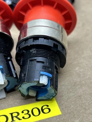 (6) IDEC Heads For HW1B-V401 -R (Red) Push Button NNB Fast Shipping! + Warranty