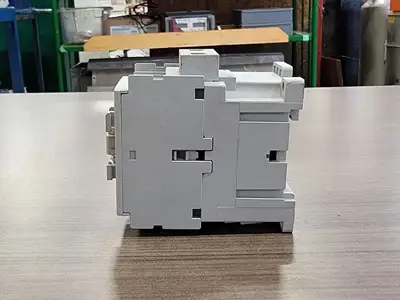 USED ALLEN-BRADLEY 100-C16D10