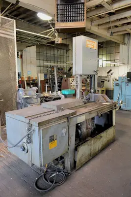 18" x 20" MARVEL SERIES 8 MARK I VERTICAL TILTING BANDSAW: YOBRO #23953