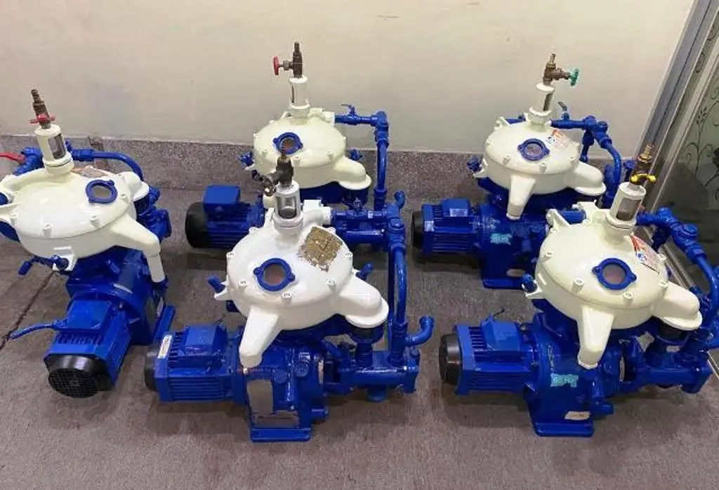 (5) Alfa-Laval MAB 103B-24-60 oil purifiers, SS.