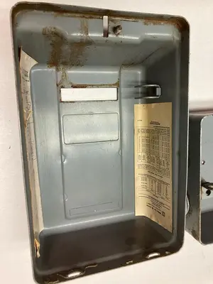USED SQUARE D 8536