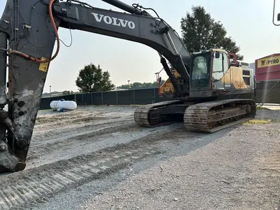 USED 2023 Volvo EC480E