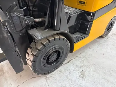 Used 2016 YALE GLP030VX Internal Combustion Forklifts: Pneumatic Tire Texas US | 4K Lift Co #1573786