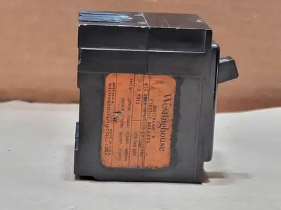 30 Amp, 2 Pole, 120/240 Volts Circuit Breaker