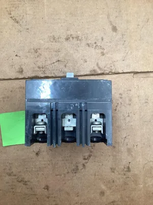 General Electric 30 Amp Industrial Circuit Breaker; 600VAC 3 Pole