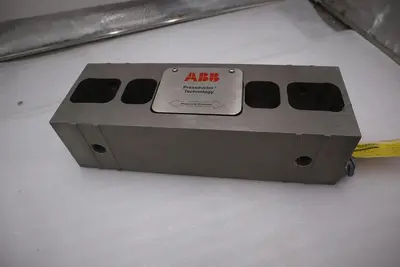 NEW ABB PFTL 101B/ PFTL101B  Pillow Block Load Cell 10.0 KN STOCK GS16