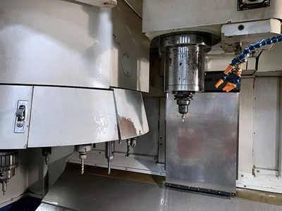 Used 2001 DAEWOO MYNX 530 Vertical Machining Centers Illinois US | Machinery Marketing International #378975