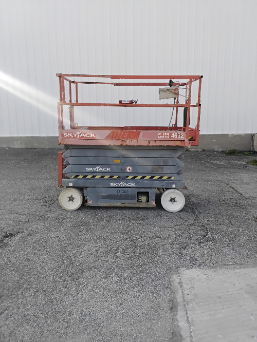 Used 2011 SJ4632 Skyjack Scissor Lifters Wisconsin US | Stack Equipment #1418792